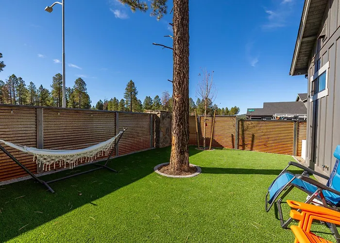 Modern Escape With Hot Tub Breathtaking Views Holiday home *